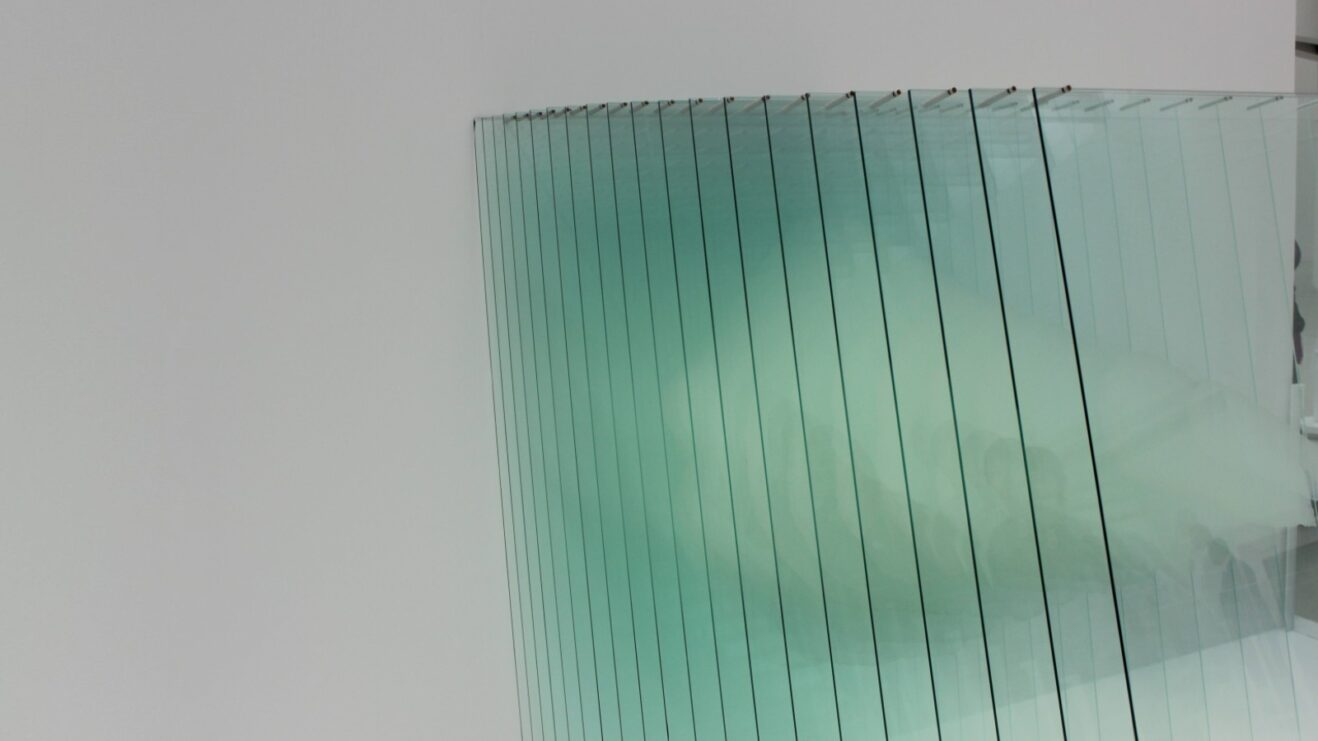 Баннер изготовление стекла