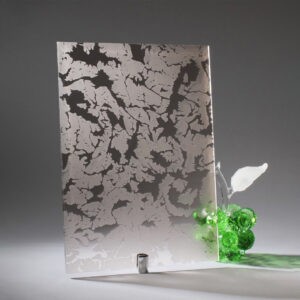 Фото стекло узорчатое декоративное модель Мираж бесцветное